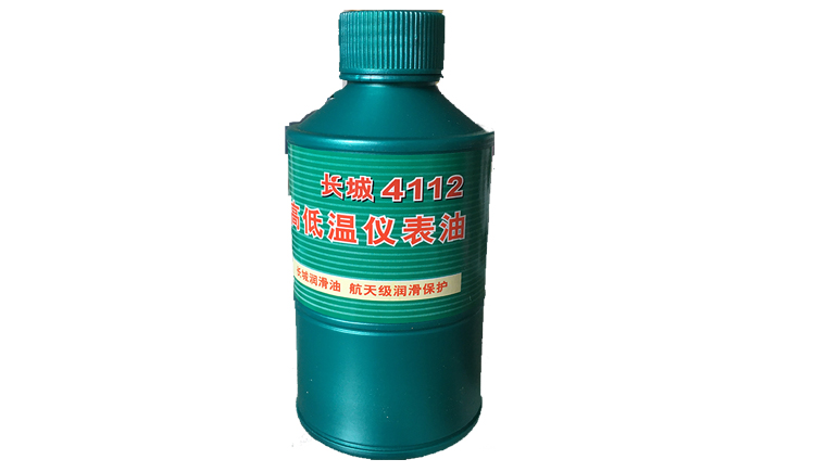 长城牌4112号高低温仪表油的性能特征、包装规格.jpg
